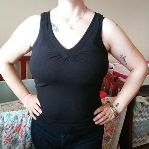 Express v-neck sleeveless top